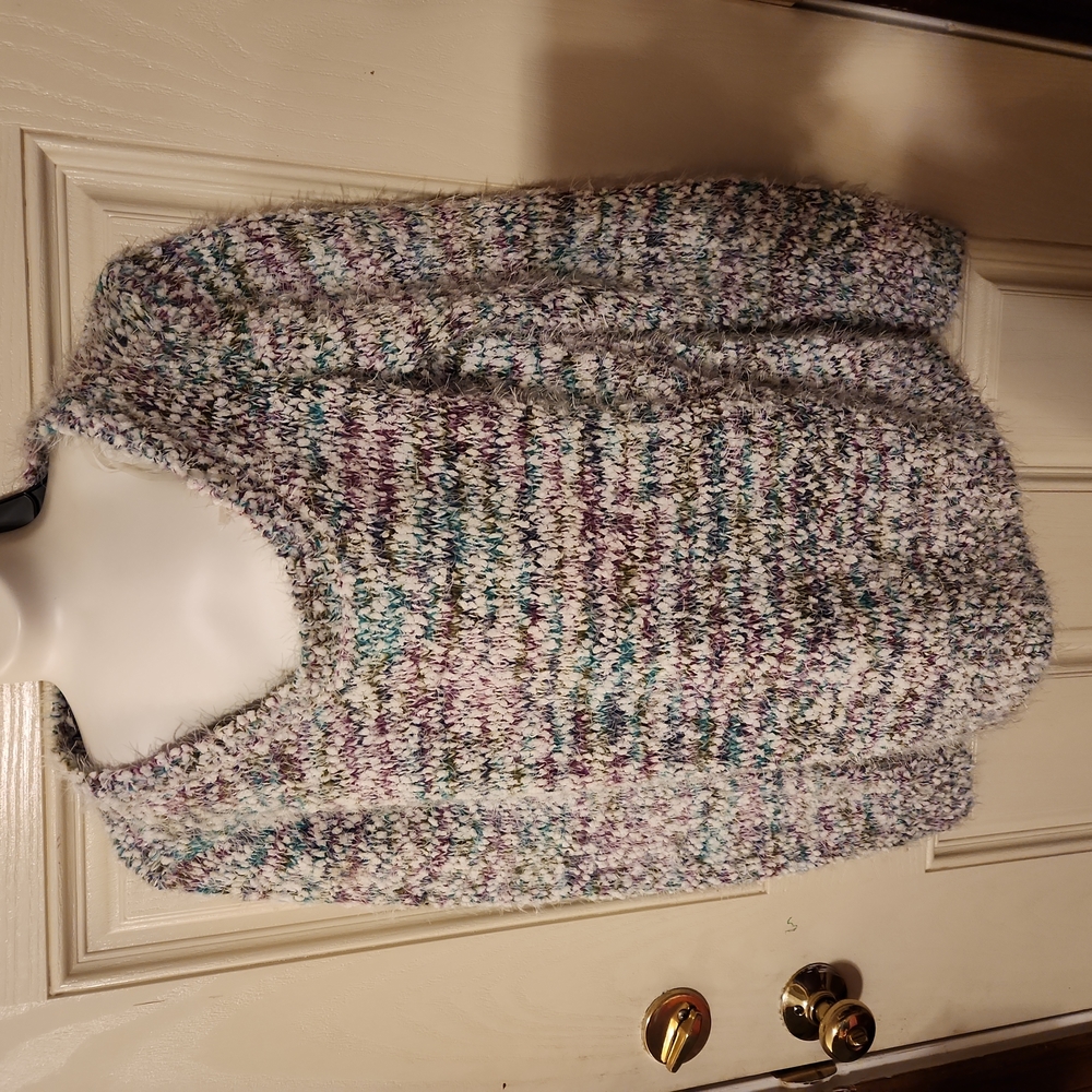 Bnwt Super soft new directions sweater